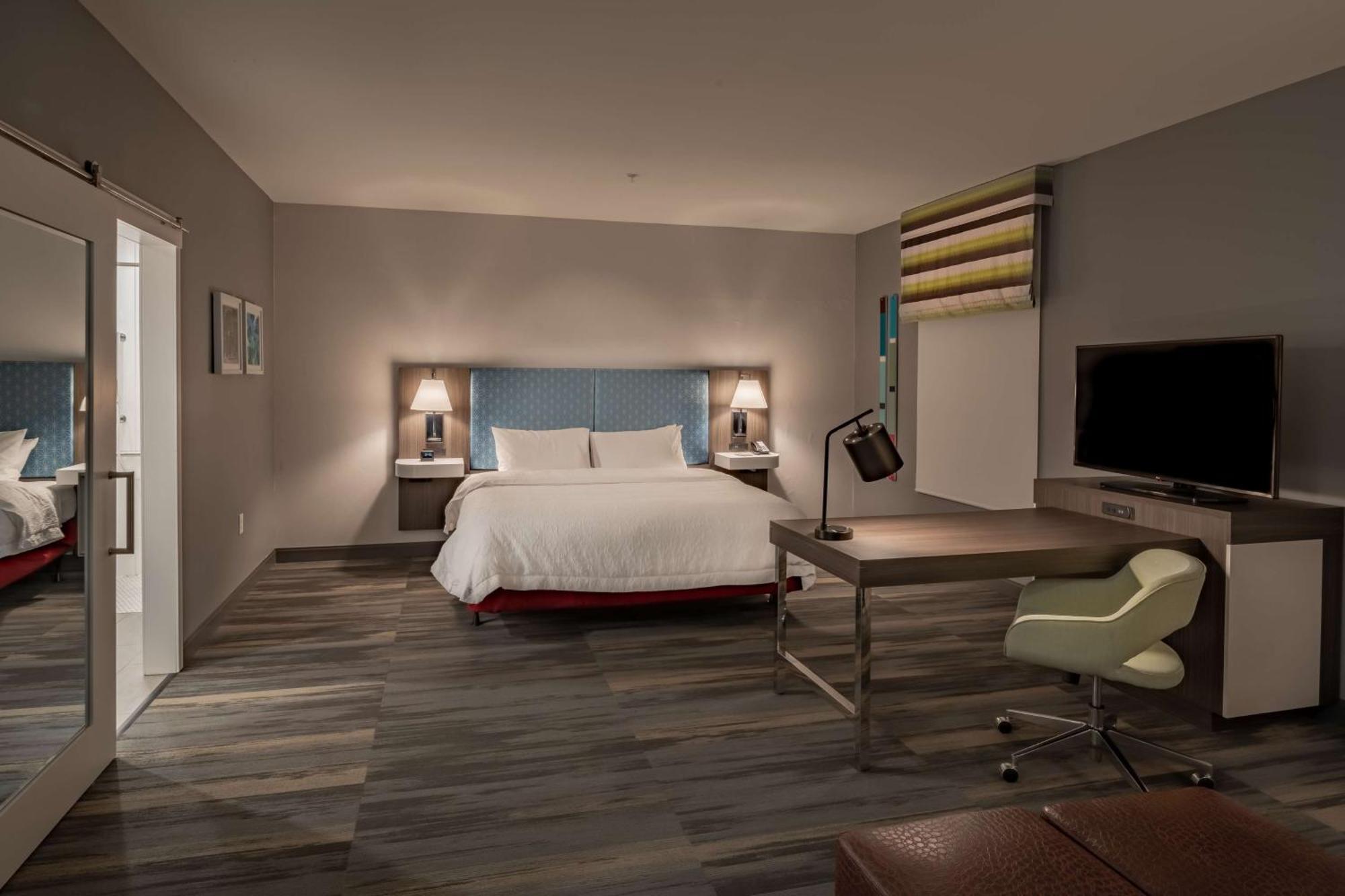 Hampton Inn & Suites Dallas/Plano Central Luaran gambar
